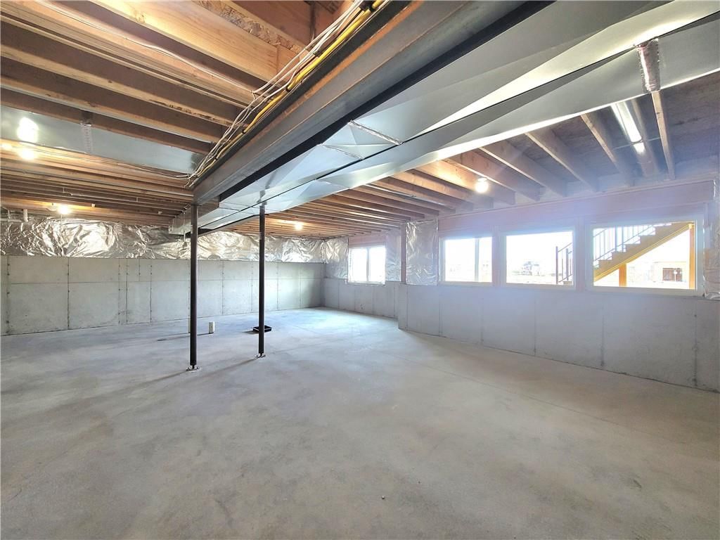 18221 Oakmont Street — photo 38