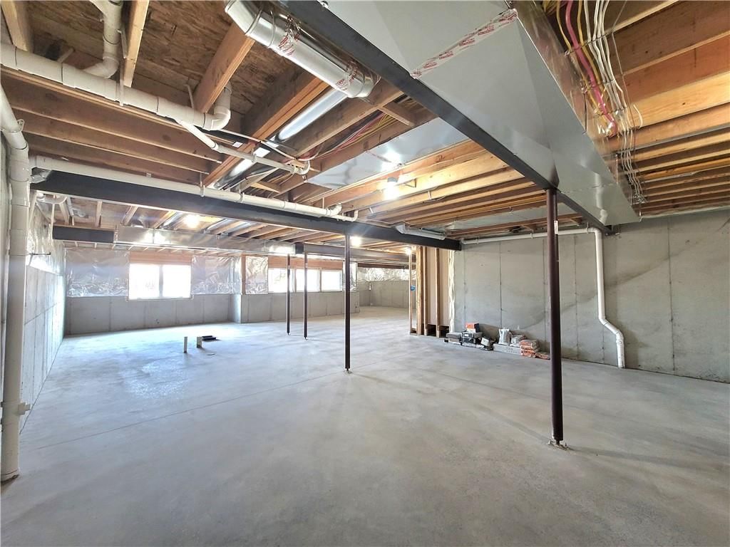 18221 Oakmont Street — photo 39