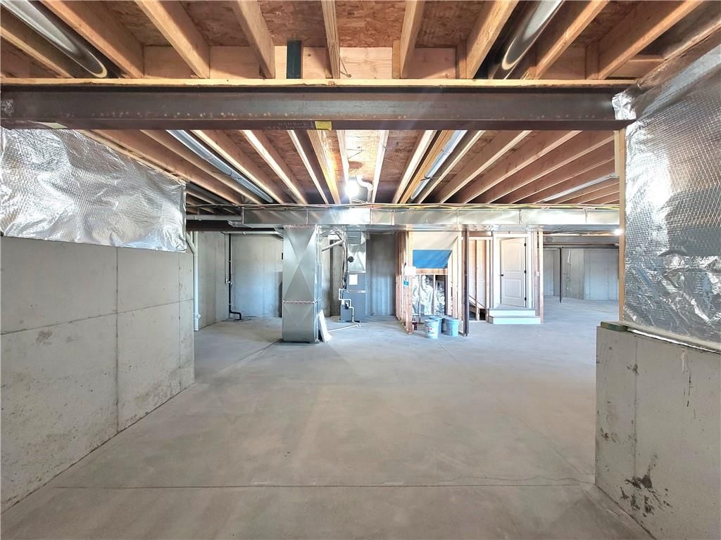 18221 Oakmont Street — photo 42