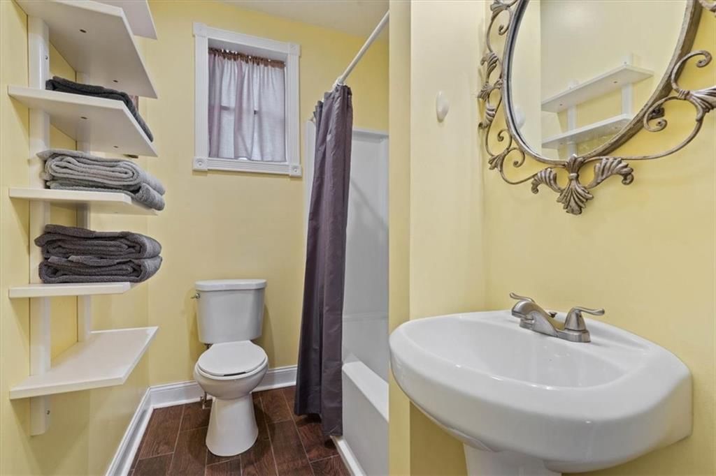 1110 Myrtle Avenue — photo 11