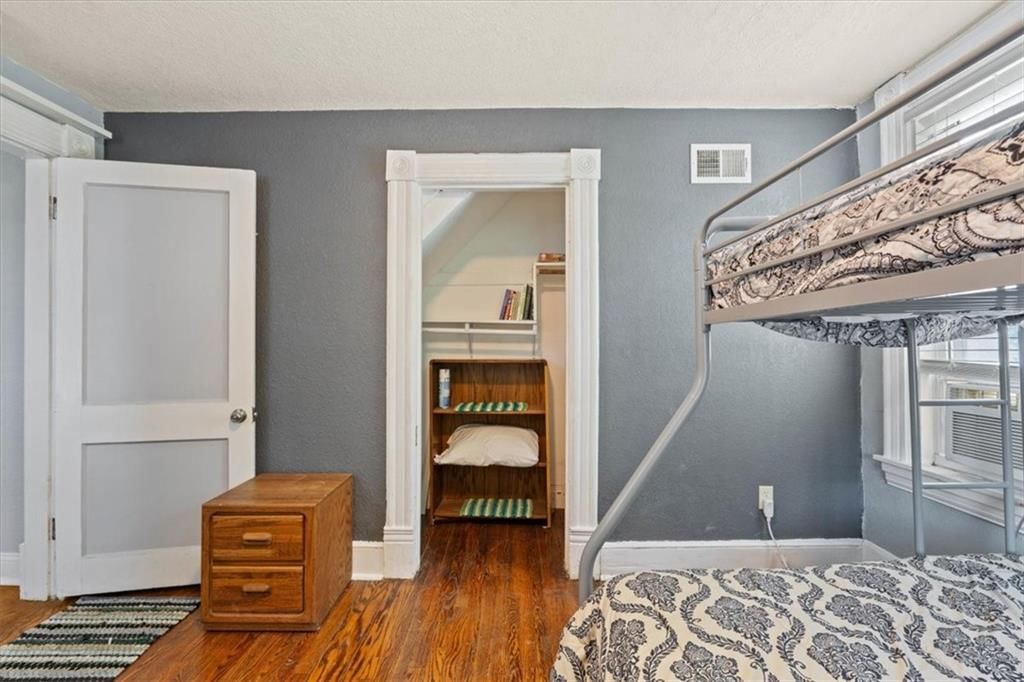 1110 Myrtle Avenue — photo 41