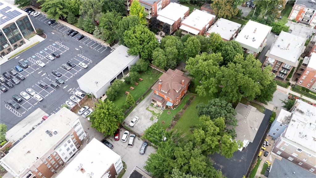 3532 Wyandotte Street — photo 9