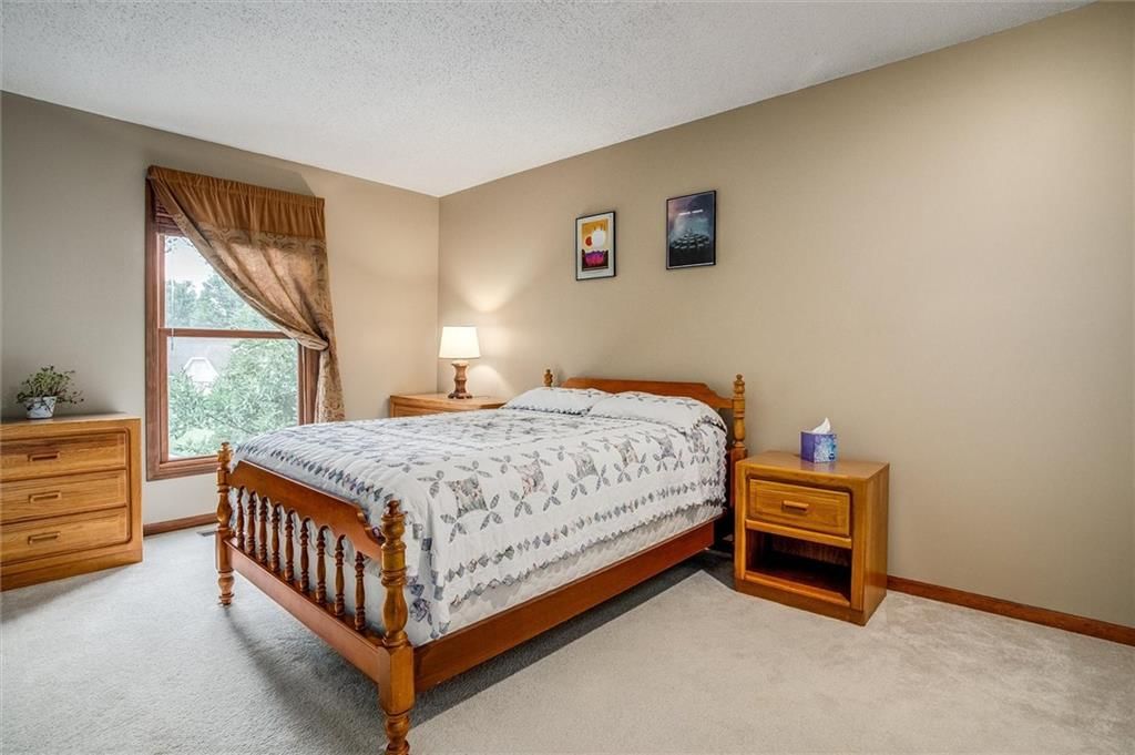 Photo 18 of 28 - 1722 NE Duchess Drive