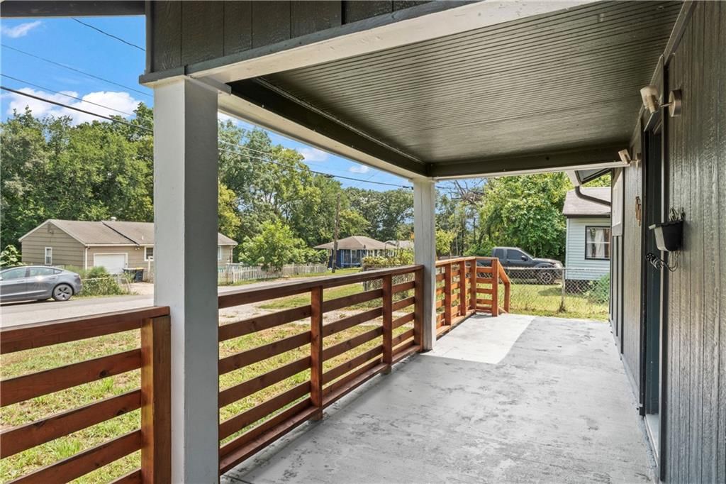 7004 Jackson Avenue — photo 2