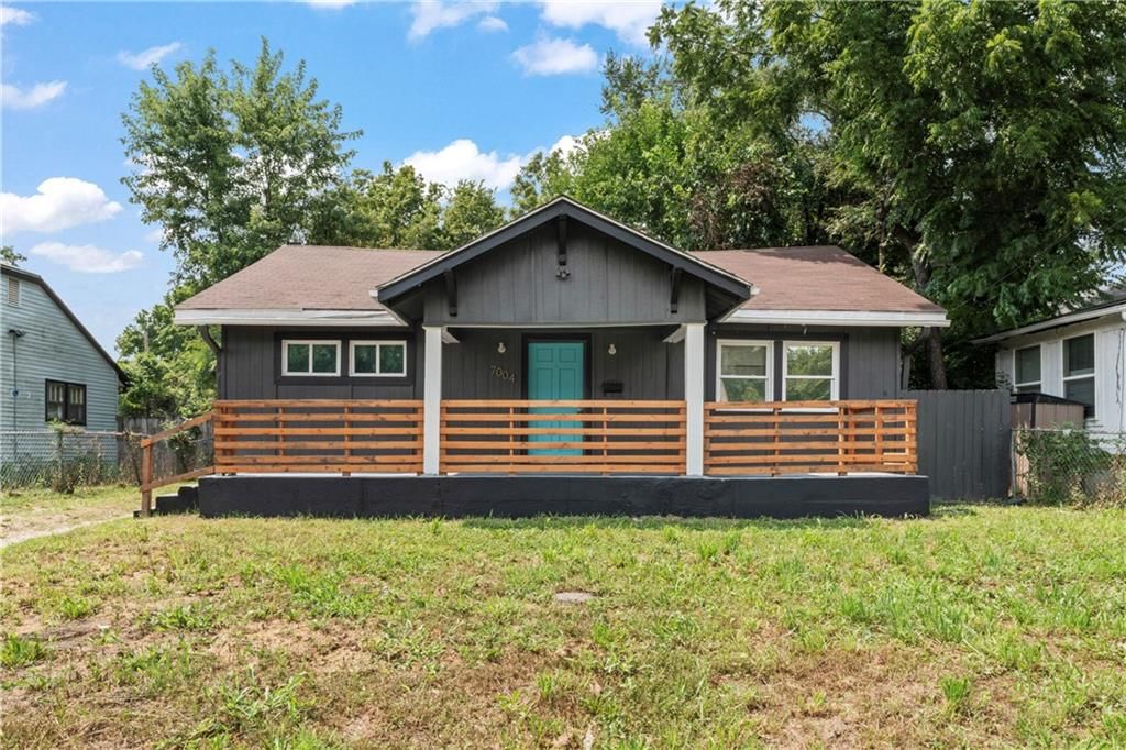 7004 Jackson Avenue — photo 3