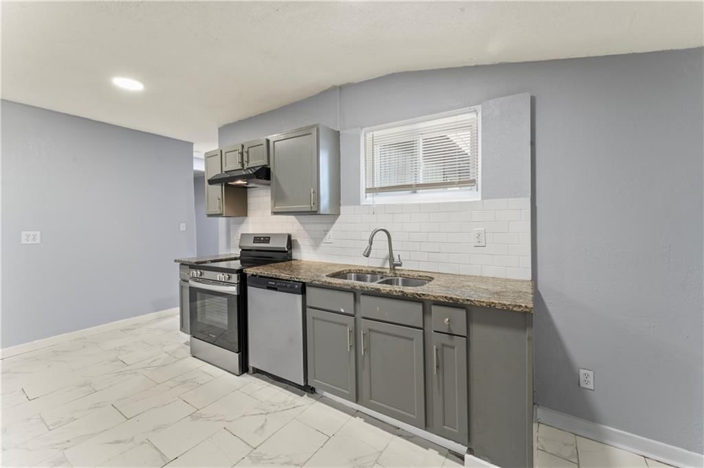 7004 Jackson Avenue — photo 9