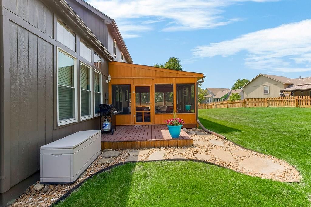 Photo 38 of 43 - 8104 NW 80th Street