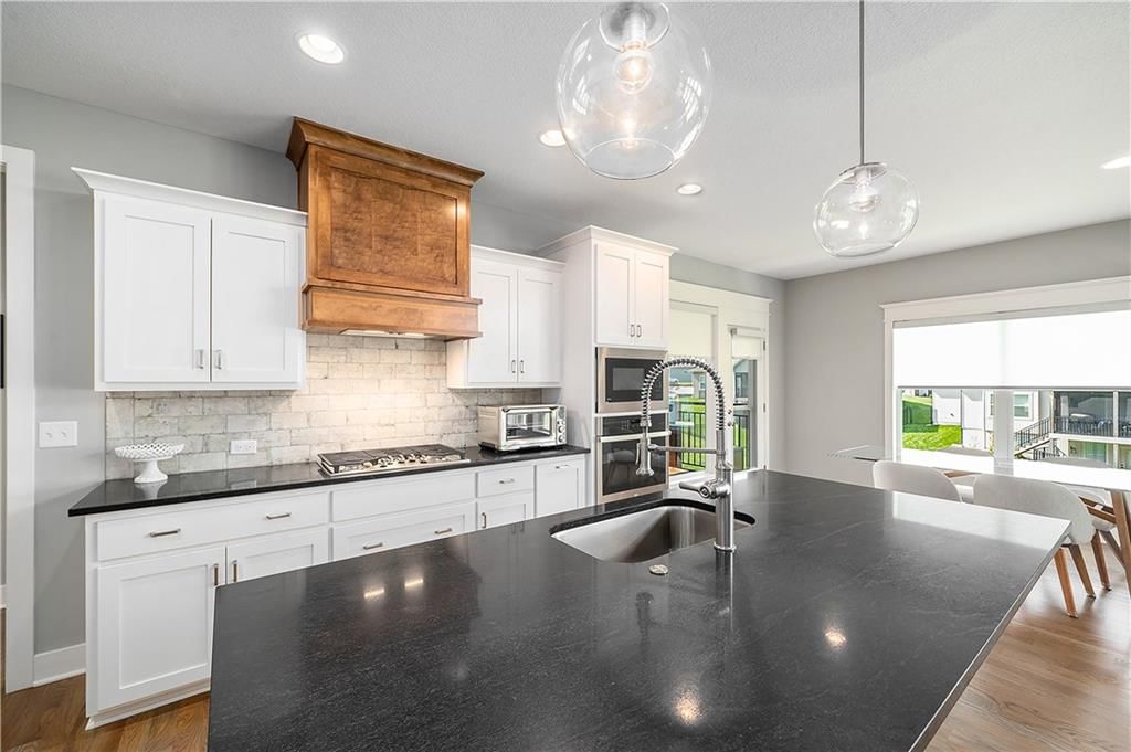 7150 NW Clore Drive — photo 11