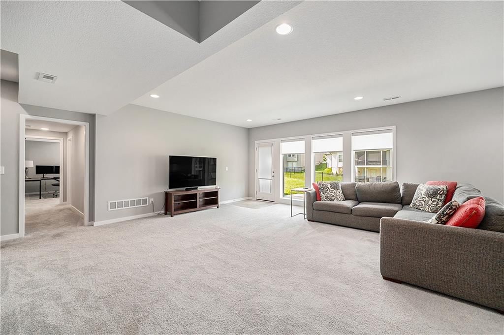 7150 NW Clore Drive — photo 25