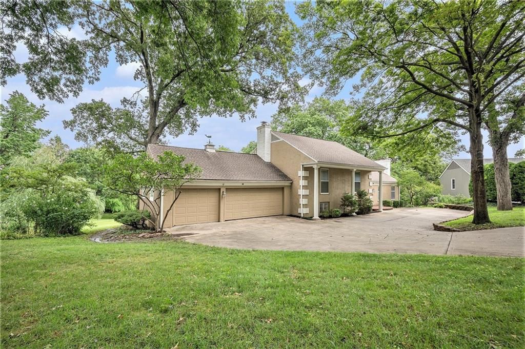 9815 Overbrook Court — photo 3