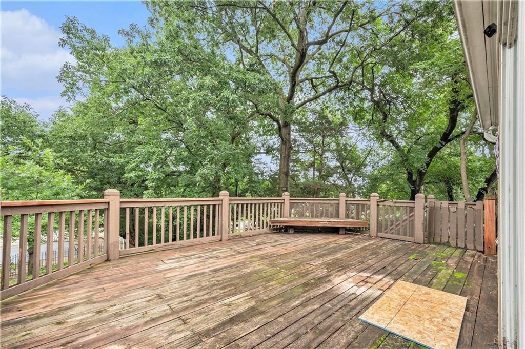 9815 Overbrook Court — photo 6