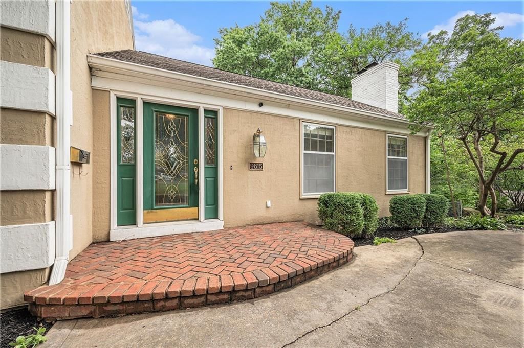 9815 Overbrook Court — photo 10