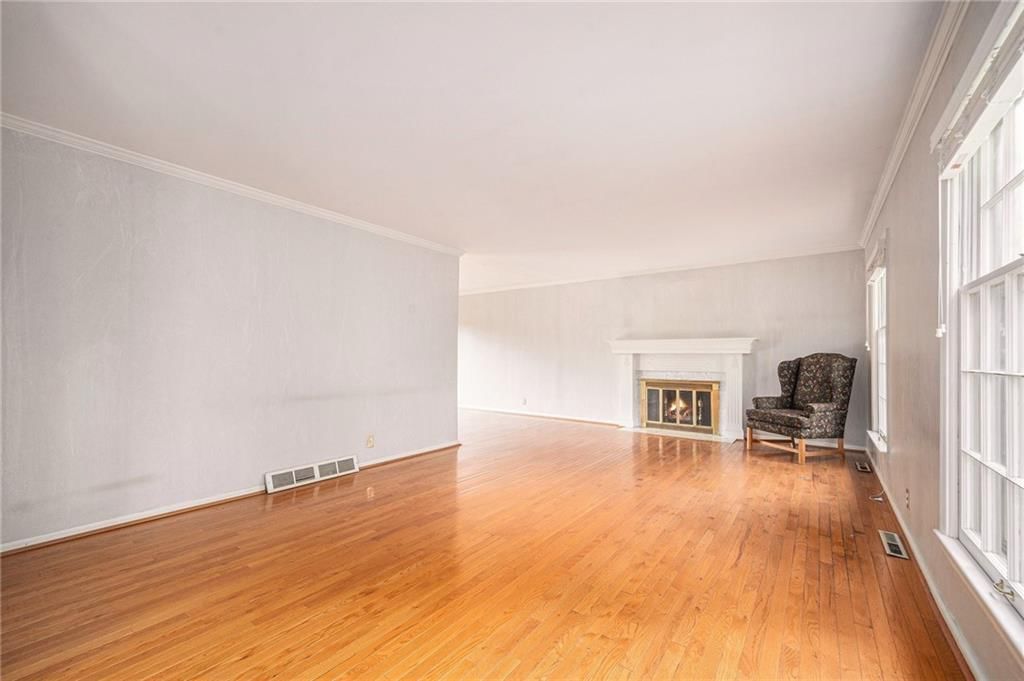 9815 Overbrook Court — photo 12
