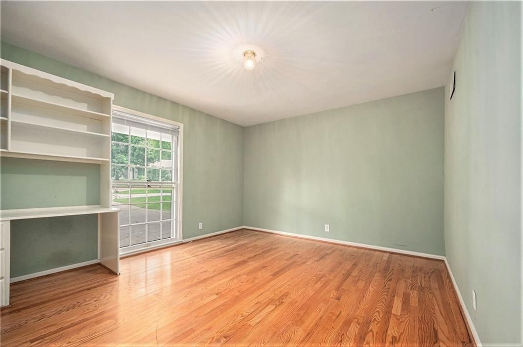 9815 Overbrook Court — photo 21