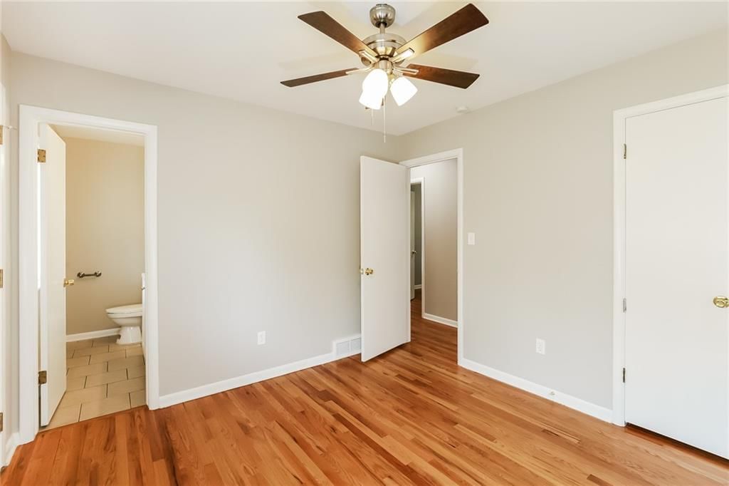 6022 Locust Street — photo 9