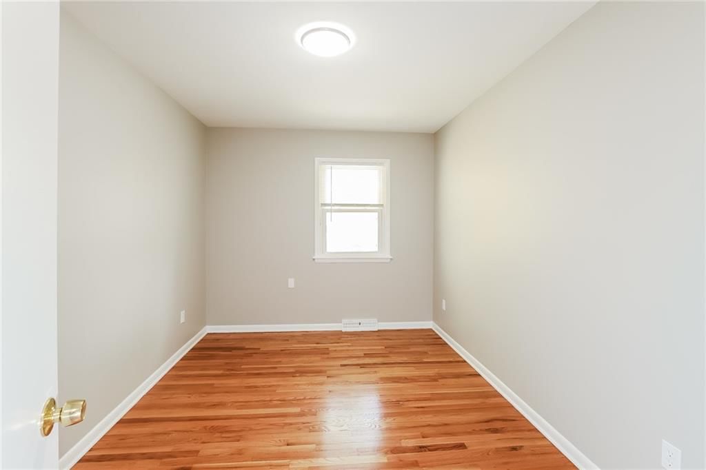 6022 Locust Street — photo 12