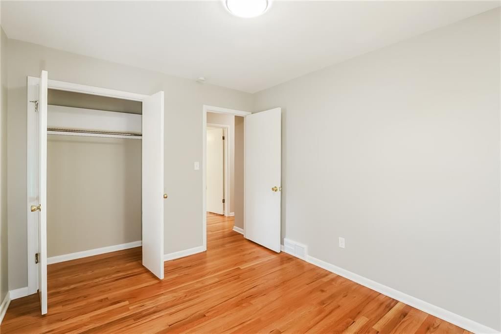 6022 Locust Street — photo 13