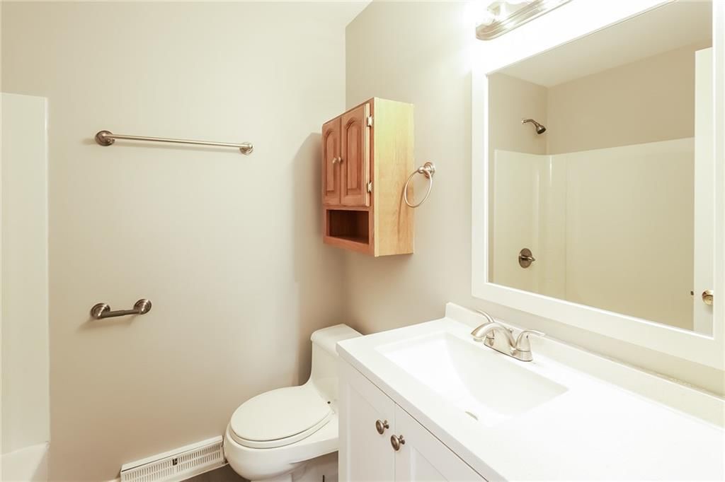 6022 Locust Street — photo 14
