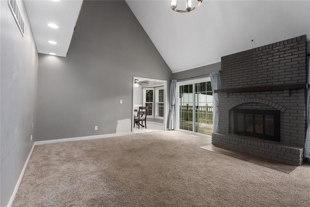 6744 N Park Avenue — photo 13