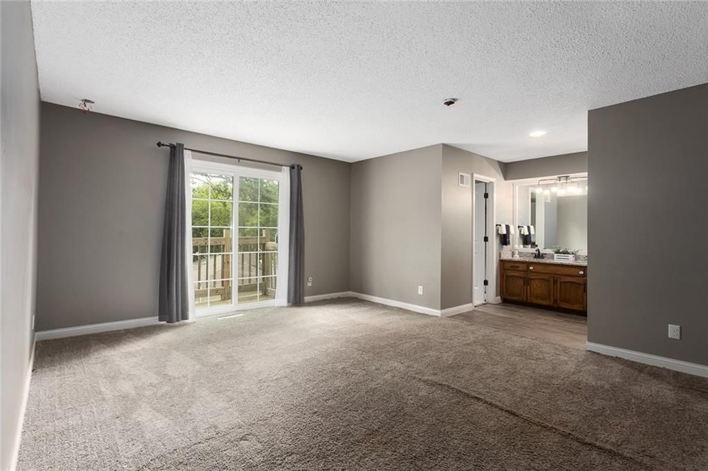 6744 N Park Avenue — photo 15