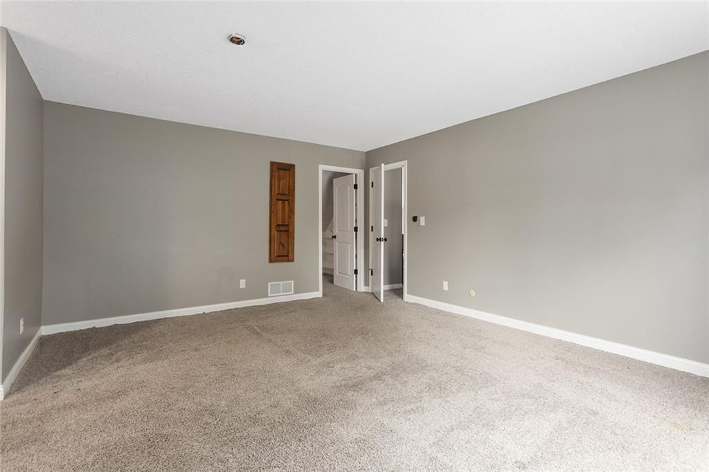 6744 N Park Avenue — photo 16