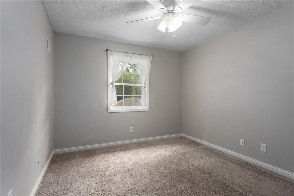 6744 N Park Avenue — photo 27