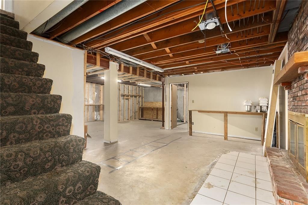 6744 N Park Avenue — photo 30
