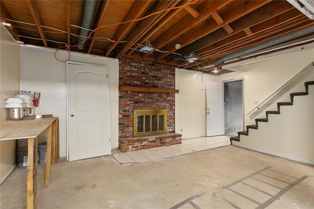 6744 N Park Avenue — photo 31