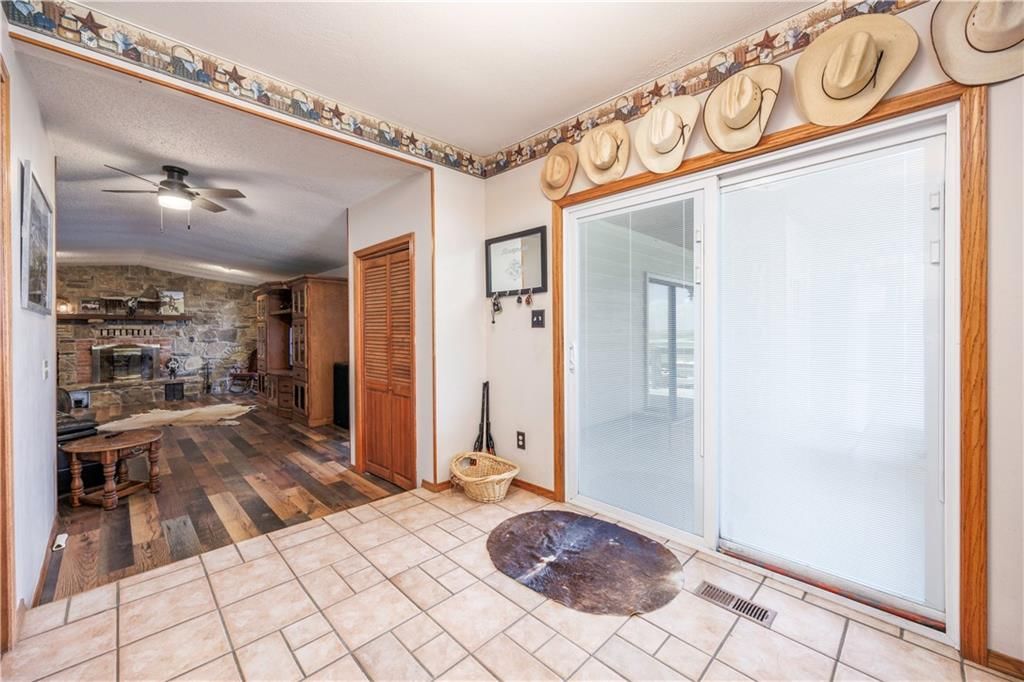 3323 Hwy 160 N/A — photo 15