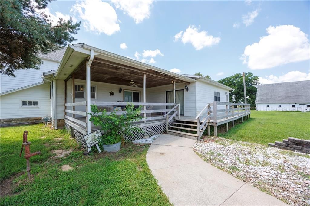 3323 Hwy 160 N/A — photo 29