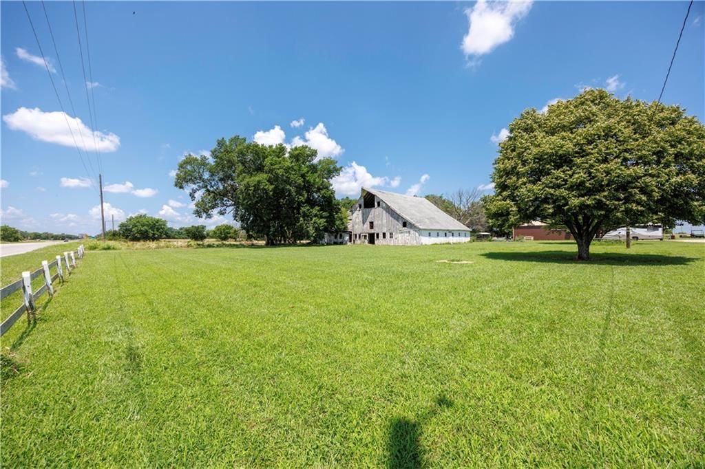3323 Hwy 160 N/A — photo 38