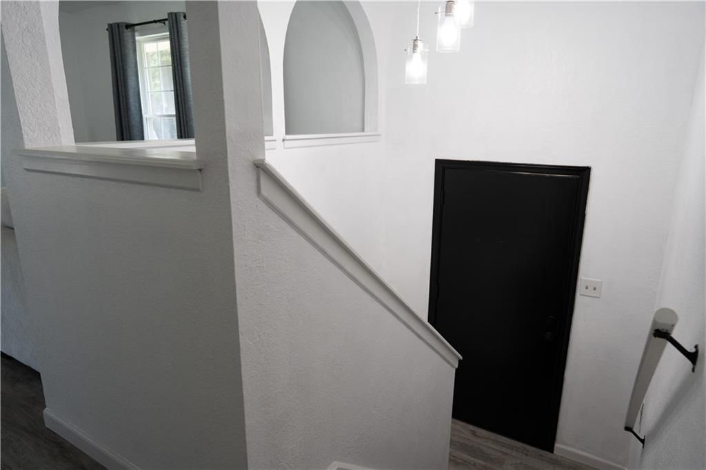 Photo 29 of 40 - 19120 E 14th Street N