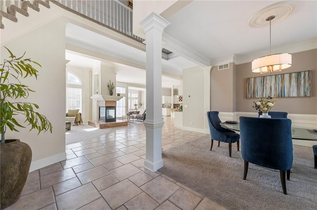 12121 Walnut Street — photo 4