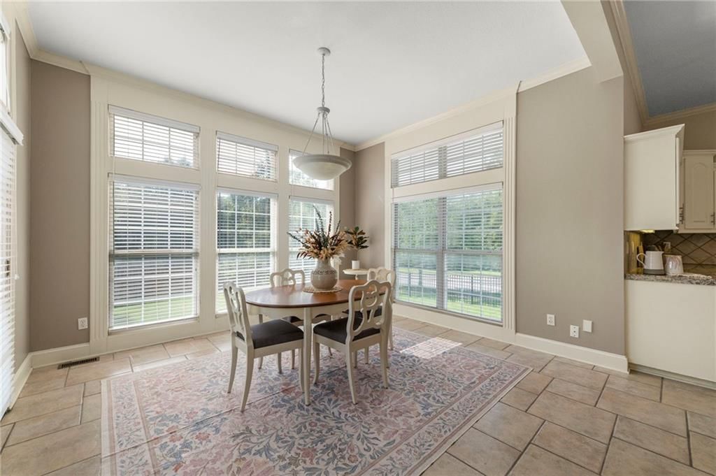 12121 Walnut Street — photo 13