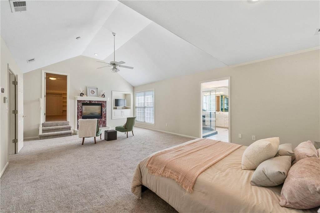 12121 Walnut Street — photo 21