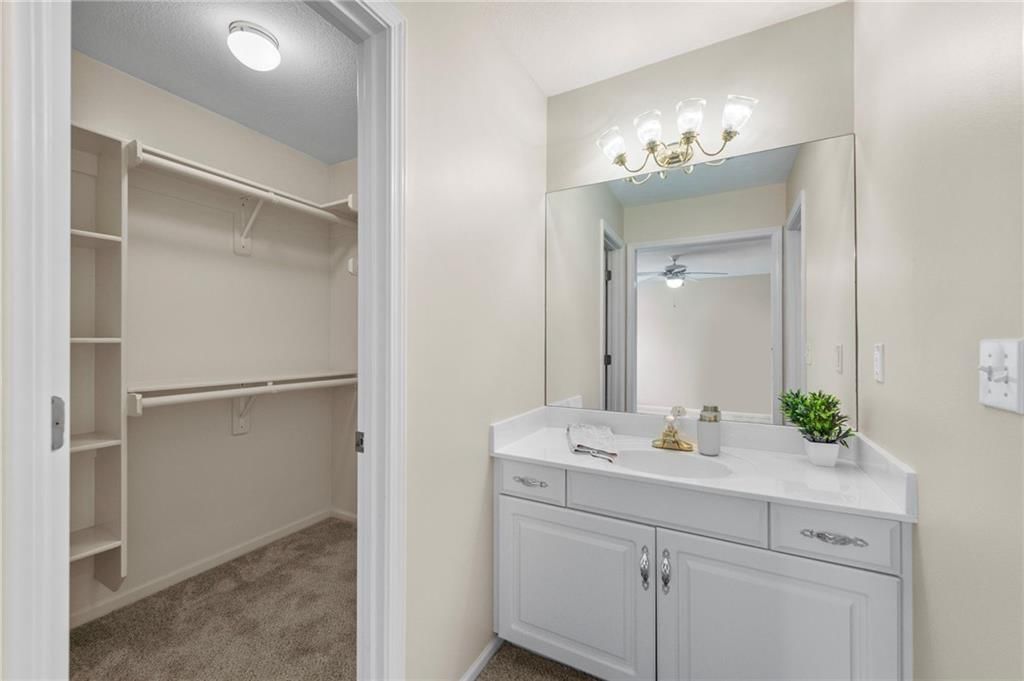 12121 Walnut Street — photo 35