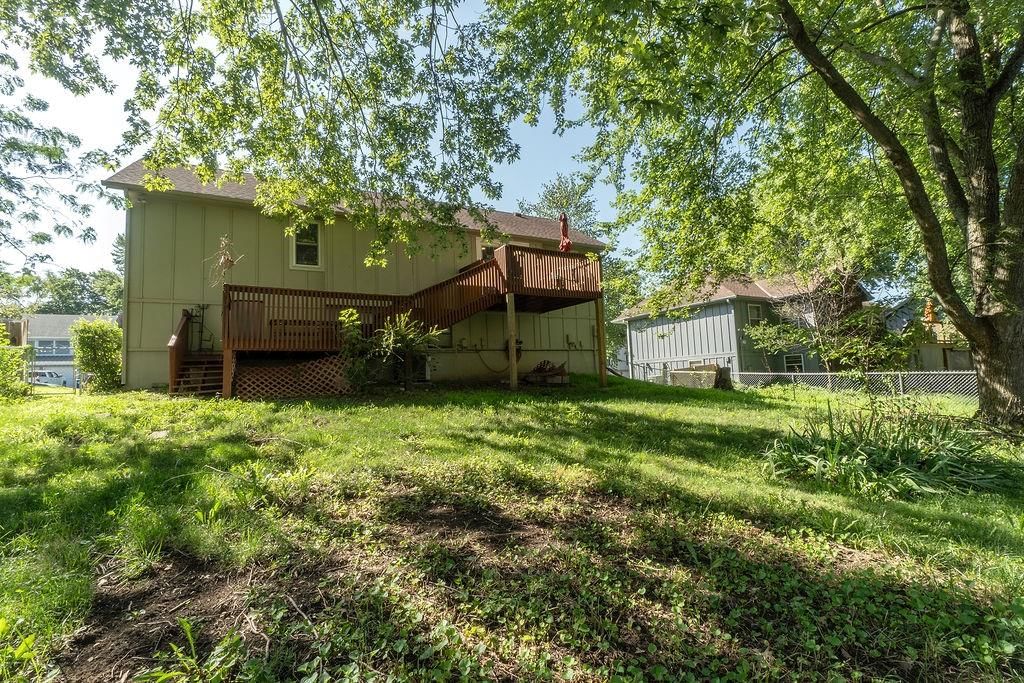 Photo 28 of 29 - 13920 S Sycamore Street