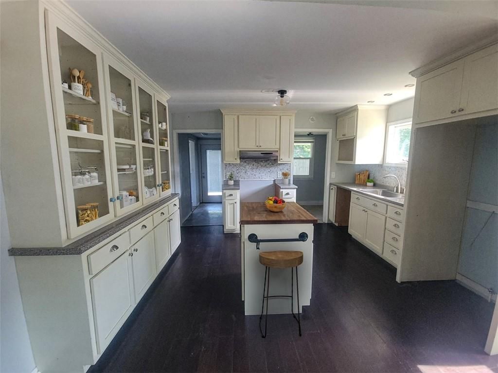 1324 Pacific Avenue — photo 9