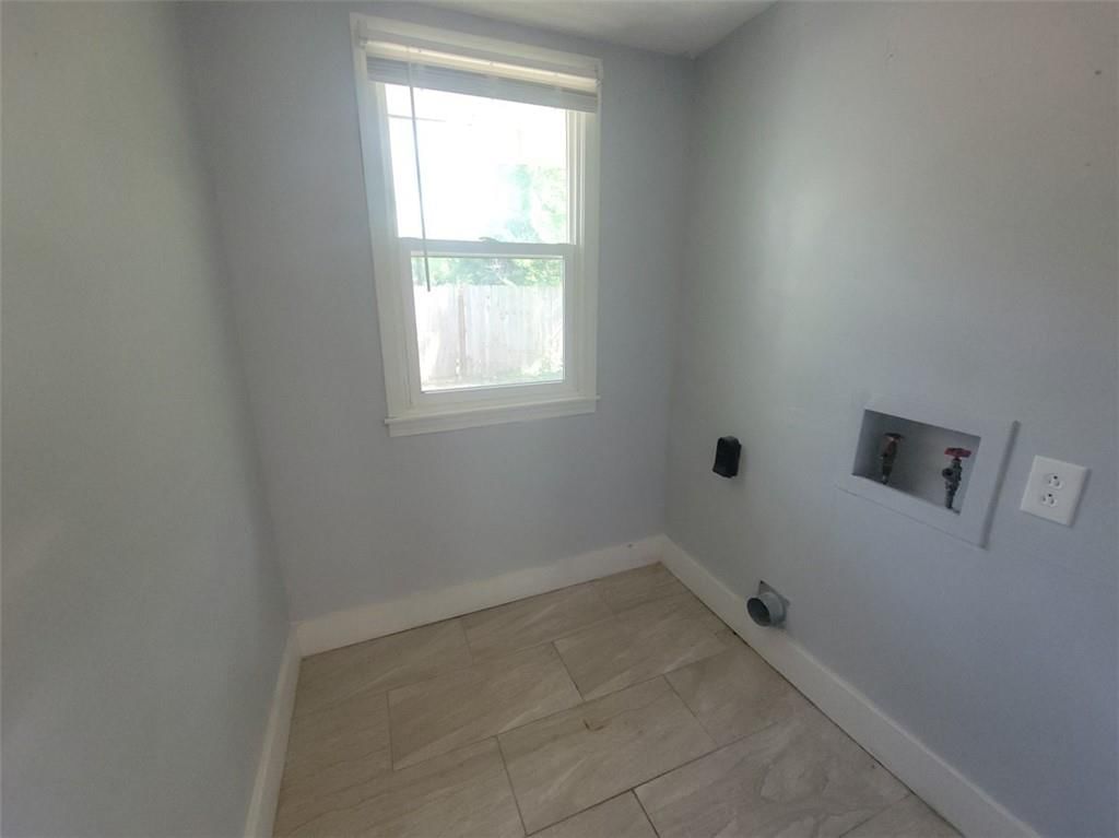 1324 Pacific Avenue — photo 17