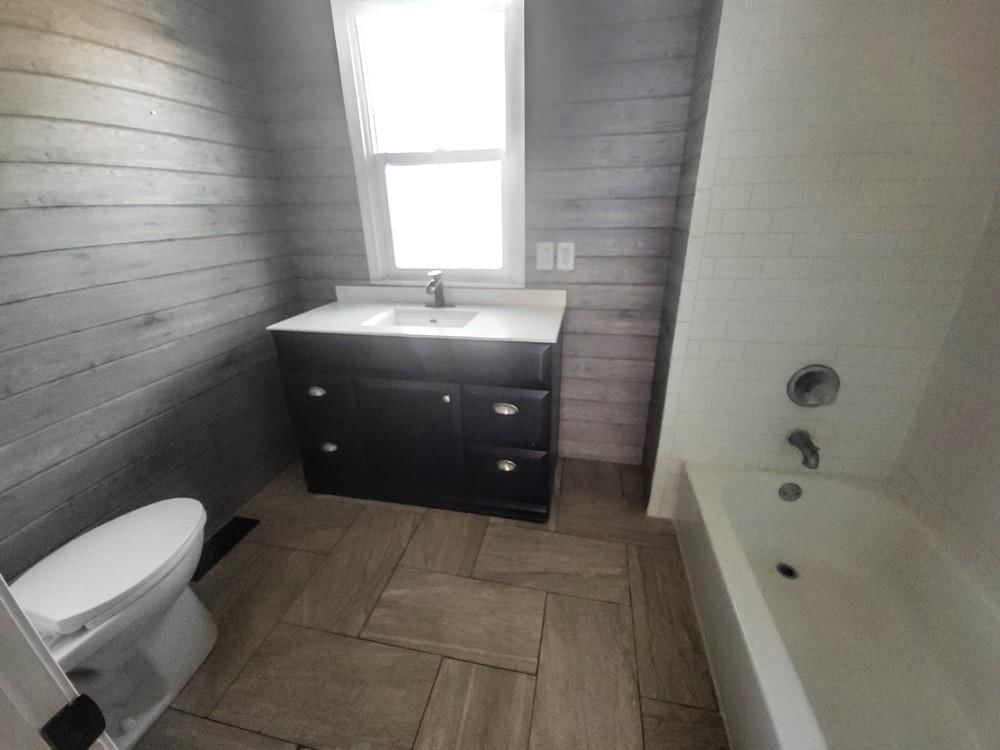 1324 Pacific Avenue — photo 18