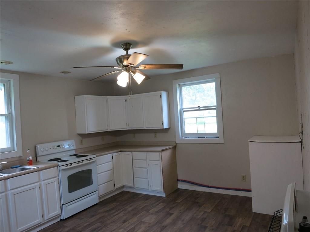 281 Maple Street — photo 12