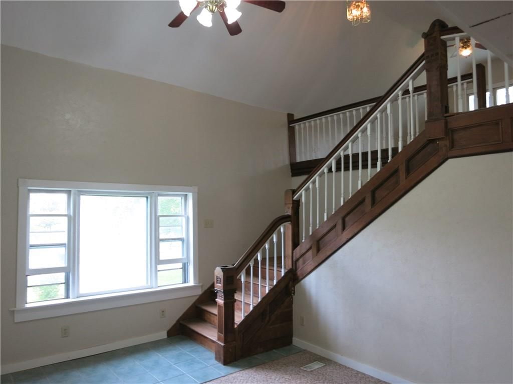 281 Maple Street — photo 15
