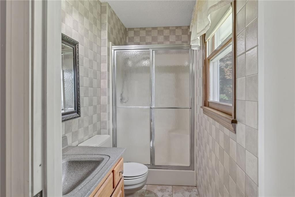 1041 Debbie Lane — photo 11