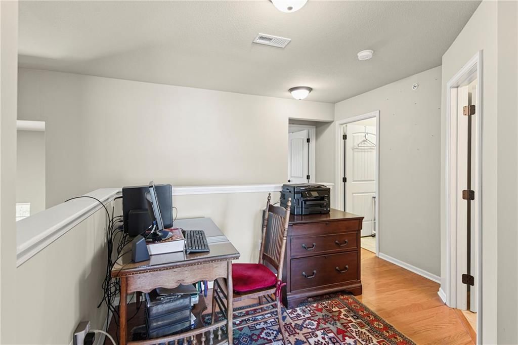Photo 12 of 21 - 8892 Findley Street