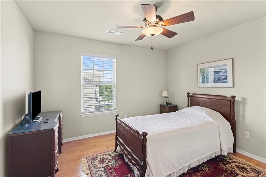 Photo 14 of 21 - 8892 Findley Street