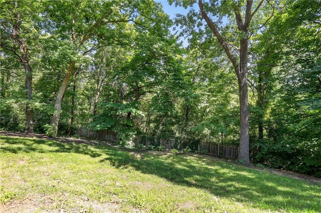 Photo 39 of 40 - 8023 Nodaway Avenue