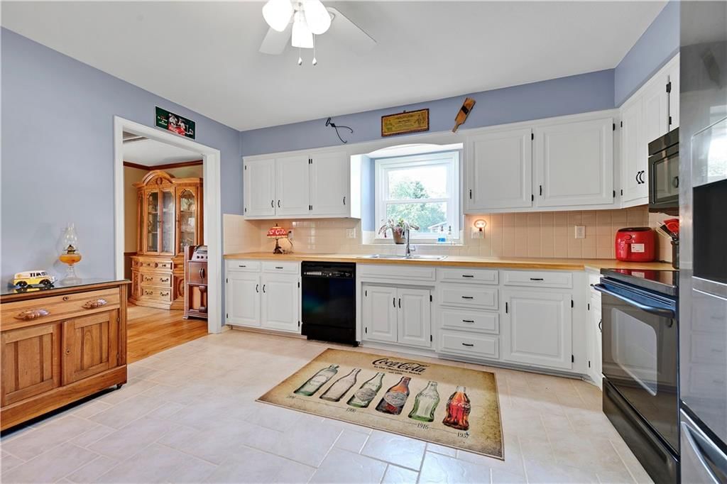 14719 W 84th Street — photo 10