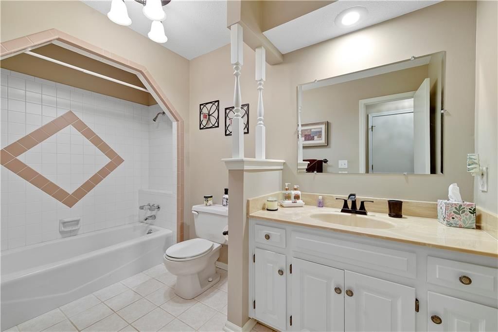 14719 W 84th Street — photo 23