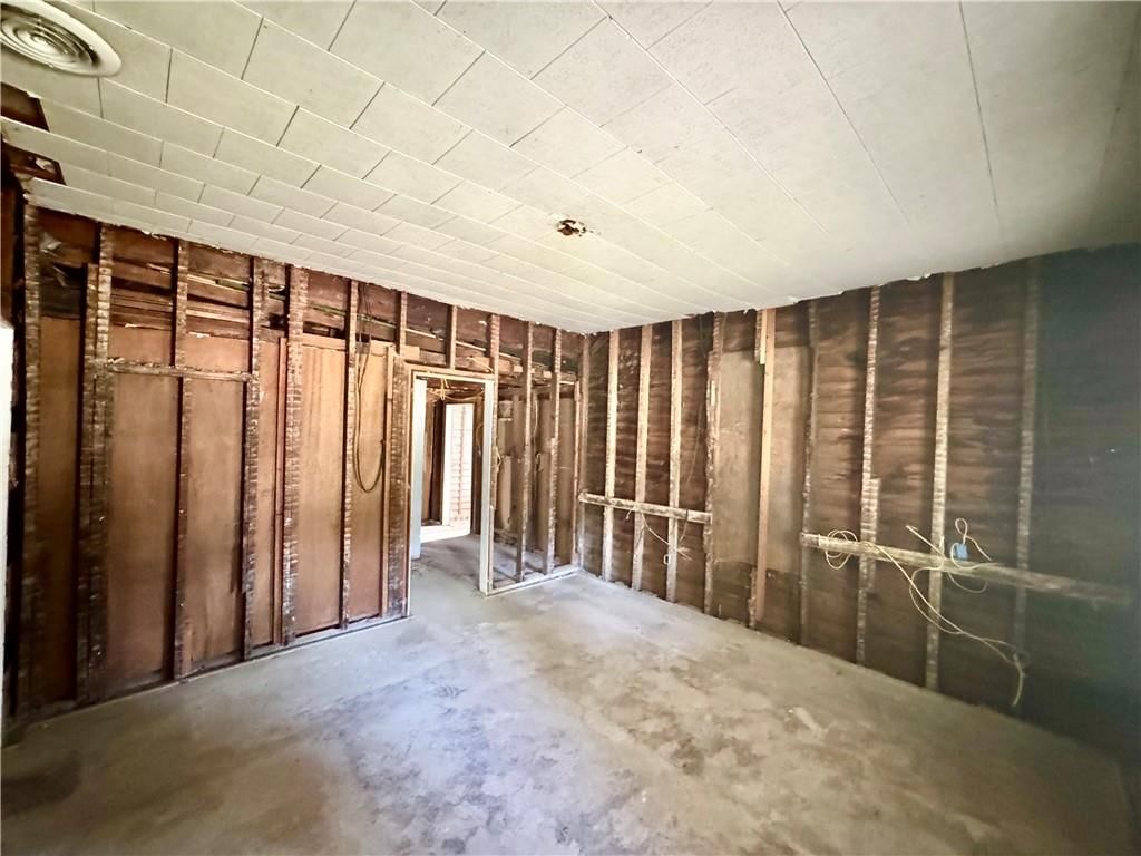 234 Lincoln Street — photo 6
