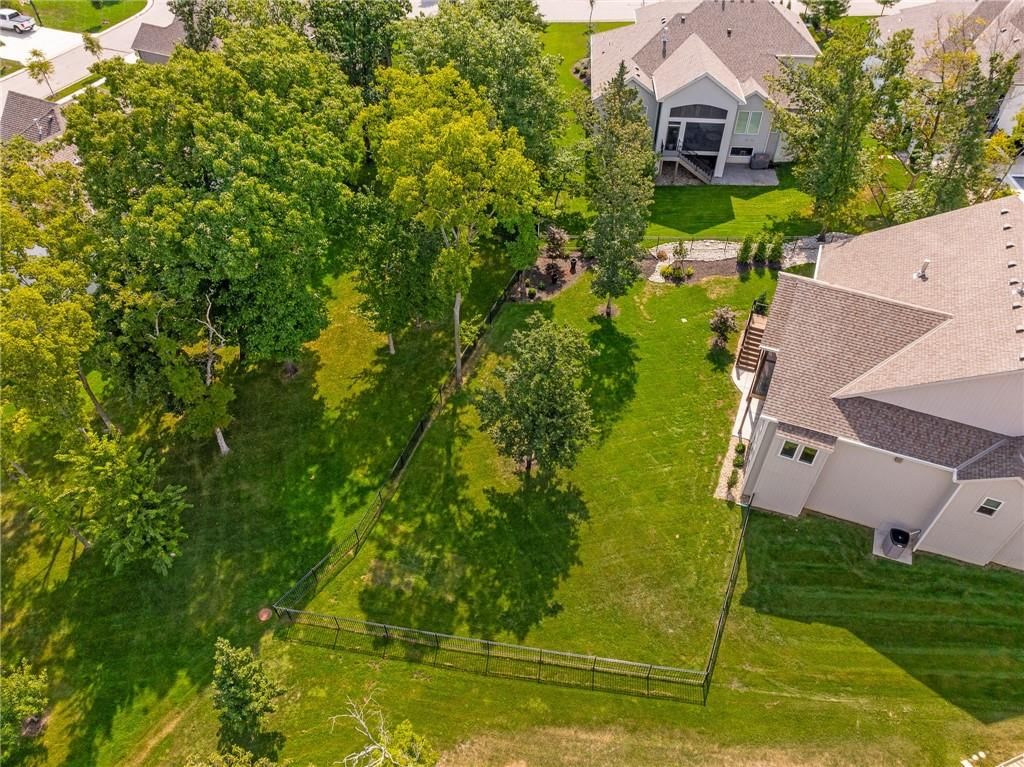 9259 Deer Run Street — photo 65